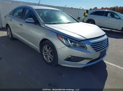 5NPE24AF3HH486005 2017 HYUNDAI SONATA