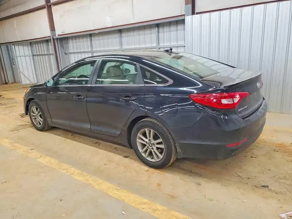5NPE24AF3HH489602 2017 HYUNDAI SONATA - Image 2
