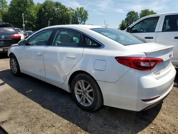 5NPE24AF3HH490037 2017 HYUNDAI SONATA - Image 2