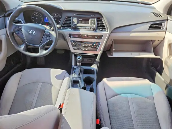 5NPE24AF3HH491401 2017 HYUNDAI SONATA - Image 8