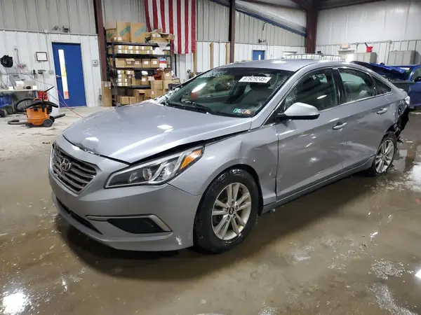 5NPE24AF3HH492127 2017 HYUNDAI SONATA - Image 1