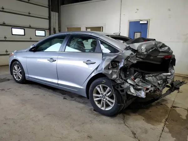 5NPE24AF3HH493472 2017 HYUNDAI SONATA - Image 2
