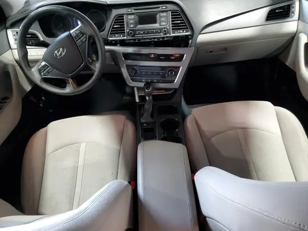 5NPE24AF3HH493472 2017 HYUNDAI SONATA - Image 8