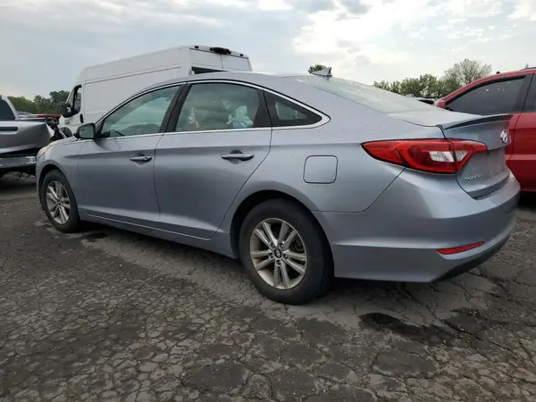 5NPE24AF3HH493780 2017 HYUNDAI SONATA - Image 2