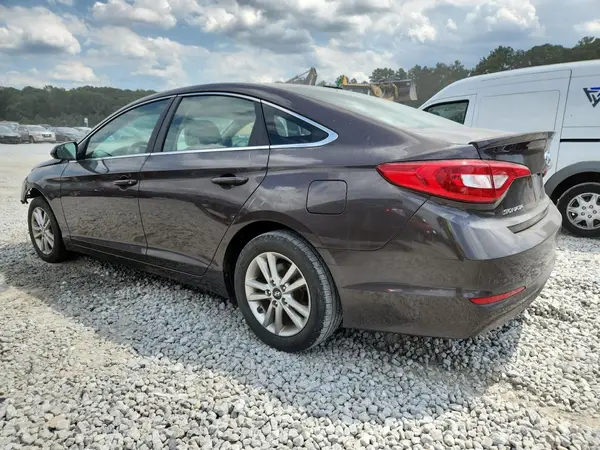 5NPE24AF3HH495500 2017 HYUNDAI SONATA - Image 2
