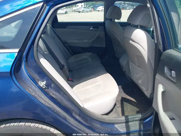 5NPE24AF3HH495724 2017 HYUNDAI SONATA - Image 8