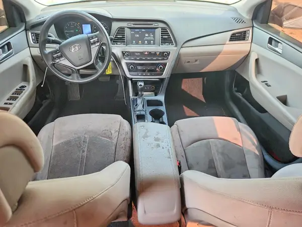 5NPE24AF3HH497019 2017 HYUNDAI SONATA - Image 8