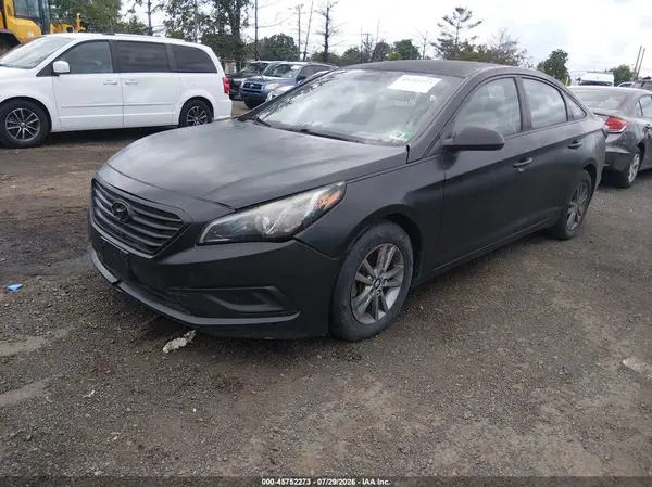 5NPE24AF3HH500792 2017 HYUNDAI SONATA - Image 2