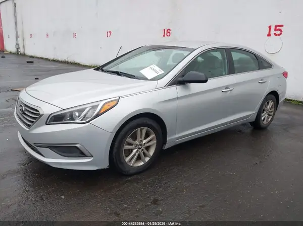 5NPE24AF3HH502249 2017 HYUNDAI SONATA - Image 2