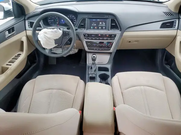 5NPE24AF3HH502445 2017 HYUNDAI SONATA - Image 8