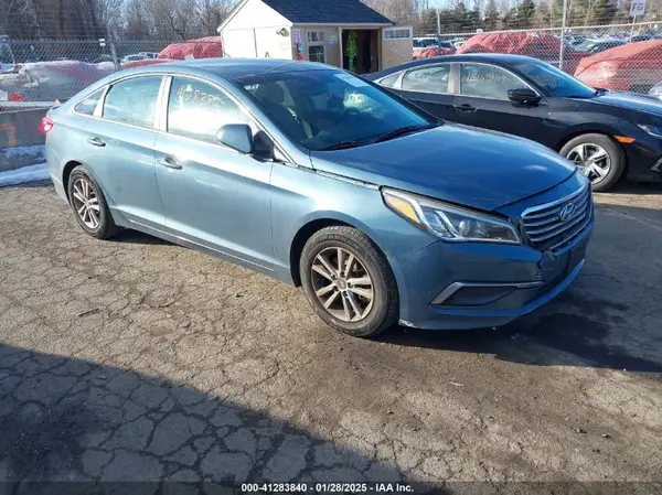 5NPE24AF3HH502686 2017 HYUNDAI SONATA - Image 1