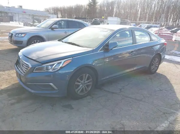 5NPE24AF3HH502686 2017 HYUNDAI SONATA - Image 2