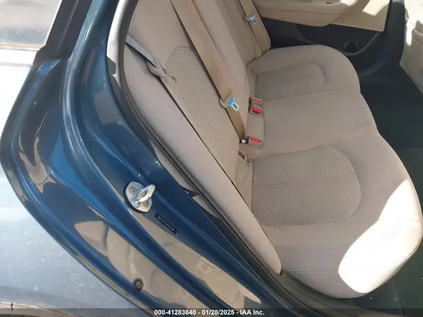 5NPE24AF3HH502686 2017 HYUNDAI SONATA - Image 8