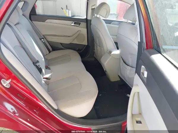 5NPE24AF3HH507239 2017 HYUNDAI SONATA - Image 8