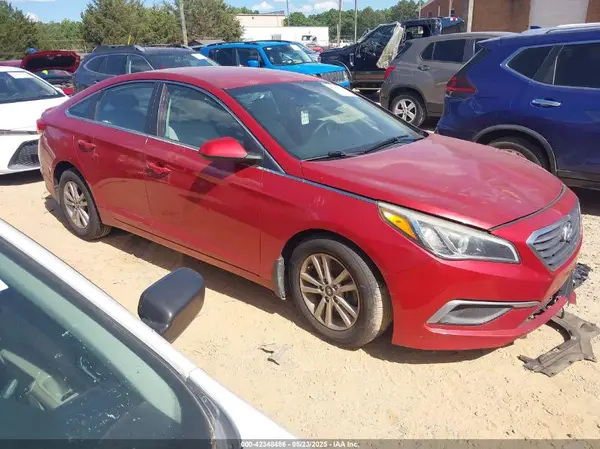 5NPE24AF3HH510318 2017 HYUNDAI SONATA - Image 1