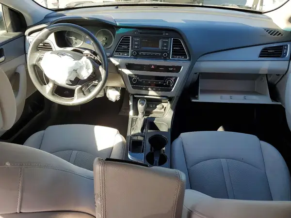 5NPE24AF3HH515339 2017 HYUNDAI SONATA - Image 8