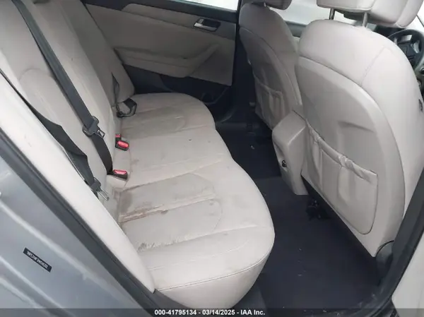 5NPE24AF3HH516202 2017 HYUNDAI SONATA - Image 8