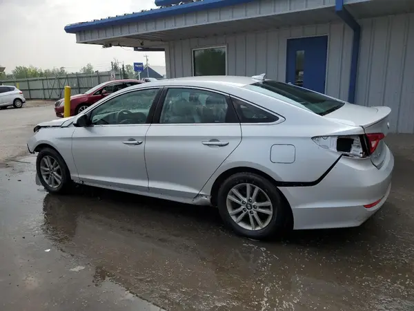 5NPE24AF3HH518130 2017 HYUNDAI SONATA - Image 2
