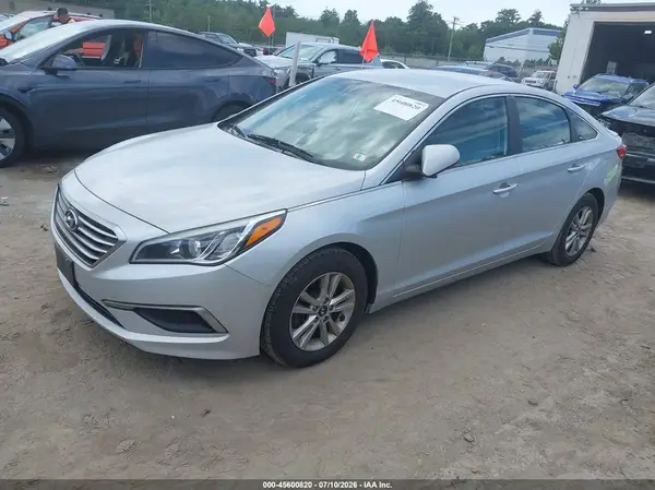 5NPE24AF3HH519245 2017 HYUNDAI SONATA - Image 2