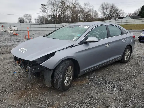 5NPE24AF3HH519987 2017 HYUNDAI SONATA - Image 1
