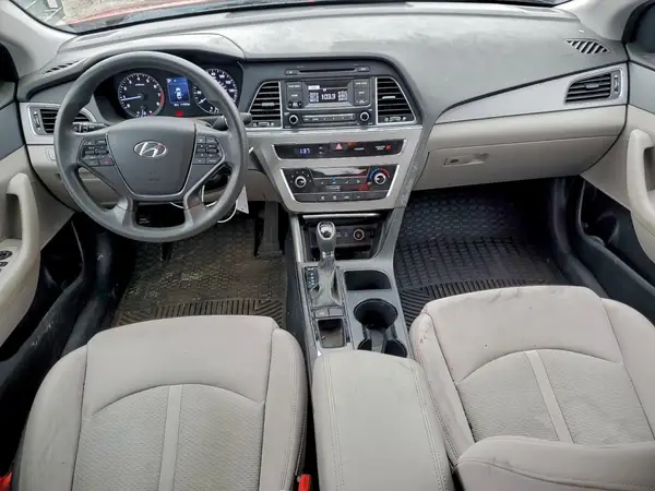 5NPE24AF3HH520864 2017 HYUNDAI SONATA - Image 8