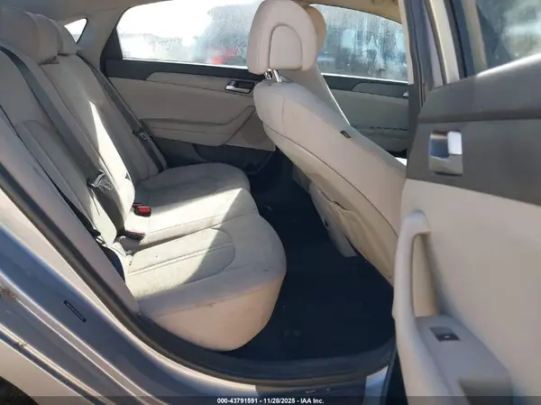 5NPE24AF3HH522968 2017 HYUNDAI SONATA - Image 8
