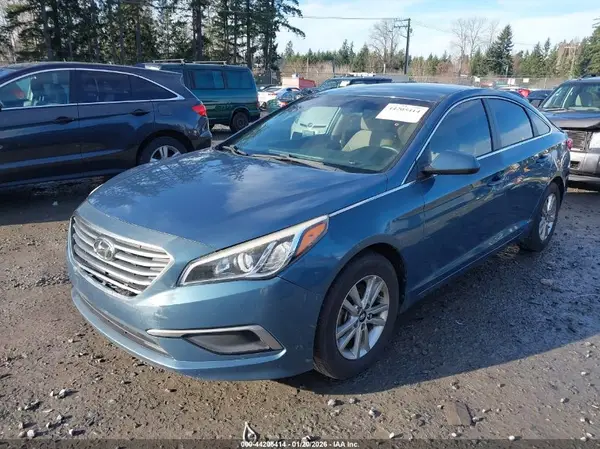 5NPE24AF3HH523344 2017 HYUNDAI SONATA - Image 2
