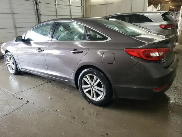 5NPE24AF3HH525031 2017 HYUNDAI SONATA - Image 2