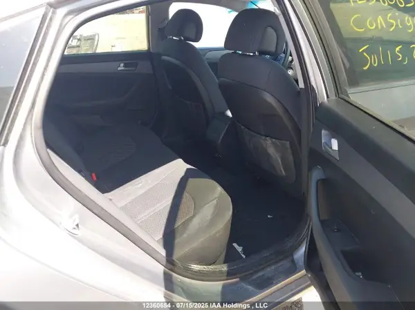 5NPE24AF3HH527961 2017 HYUNDAI SONATA - Image 8