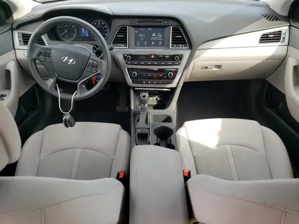 5NPE24AF3HH528155 2017 HYUNDAI SONATA - Image 8