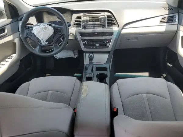 5NPE24AF3HH530147 2017 HYUNDAI SONATA - Image 8