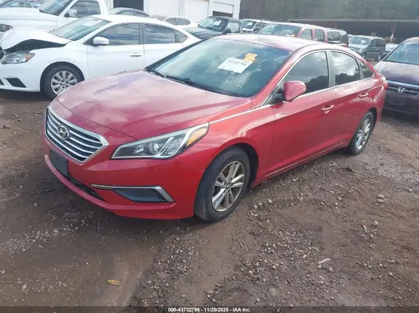 5NPE24AF3HH530519 2017 HYUNDAI SONATA - Image 2