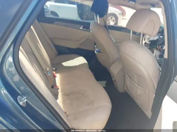 5NPE24AF3HH530570 2017 HYUNDAI SONATA - Image 8