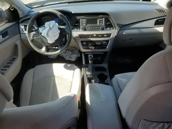 5NPE24AF3HH530696 2017 HYUNDAI SONATA - Image 8