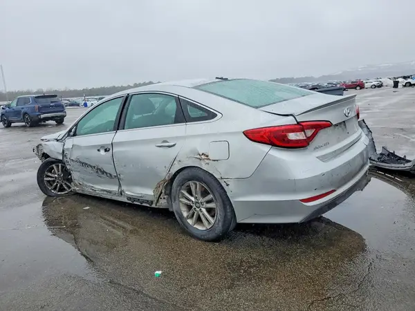 5NPE24AF3HH532545 2017 HYUNDAI SONATA - Image 2