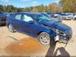 5NPE24AF3HH533498 2017 HYUNDAI SONATA