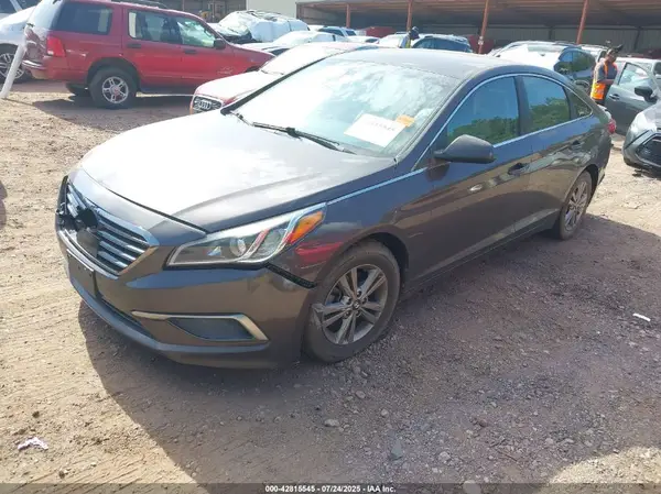 5NPE24AF3HH534117 2017 HYUNDAI SONATA - Image 2