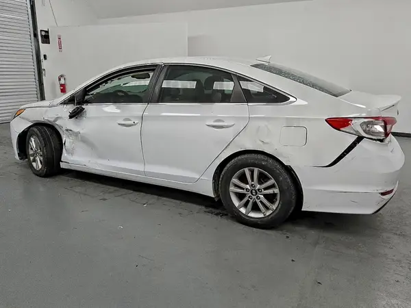 5NPE24AF3HH537390 2017 HYUNDAI SONATA - Image 2