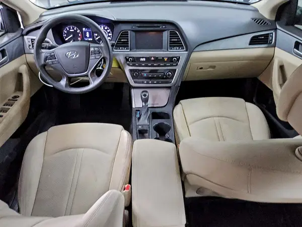 5NPE24AF3HH537390 2017 HYUNDAI SONATA - Image 8