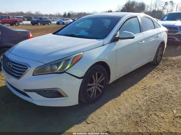5NPE24AF3HH541648 2017 HYUNDAI SONATA - Image 2