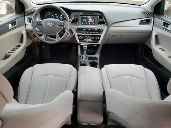 5NPE24AF3HH543710 2017 HYUNDAI SONATA - Image 8