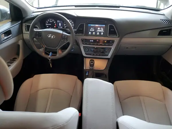5NPE24AF3HH544288 2017 HYUNDAI SONATA - Image 8