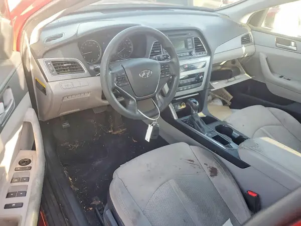5NPE24AF3HH547935 2017 HYUNDAI SONATA - Image 8