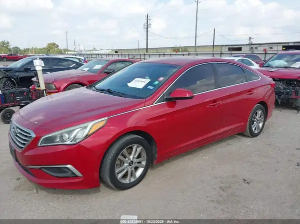 5NPE24AF3HH548423 2017 HYUNDAI SONATA - Image 2