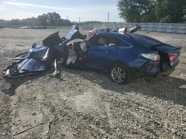 5NPE24AF3HH548986 2017 HYUNDAI SONATA - Image 2