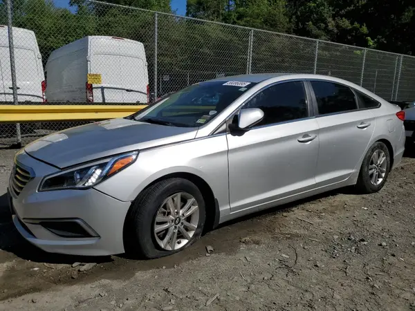 5NPE24AF3HH554593 2017 HYUNDAI SONATA - Image 1