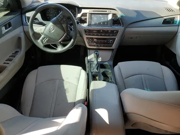5NPE24AF3HH554593 2017 HYUNDAI SONATA - Image 8