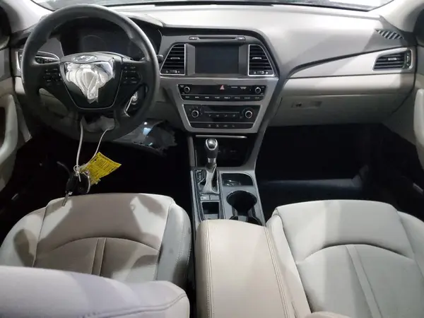 5NPE24AF3HH554934 2017 HYUNDAI SONATA - Image 8