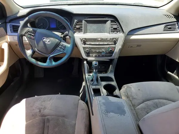 5NPE24AF3HH557896 2017 HYUNDAI SONATA - Image 8