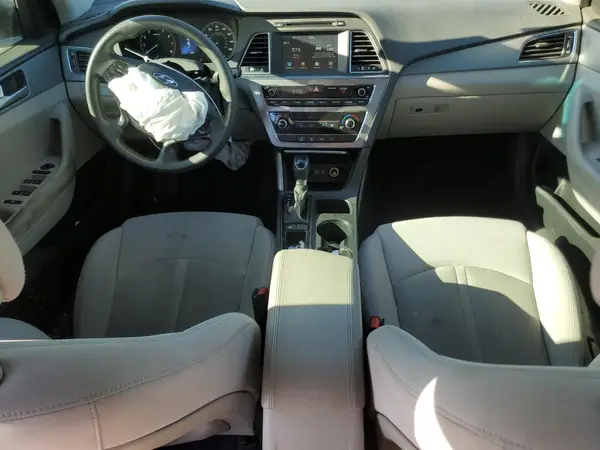 5NPE24AF3HH558272 2017 HYUNDAI SONATA - Image 8